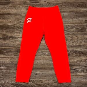 PELOTON London Sport Capri Medium- Like‎ New Condition!